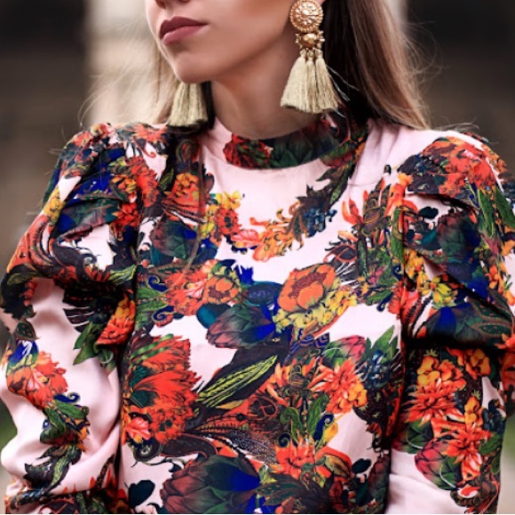 H&M Colorful Floral Blouse - Picture 10 of 11